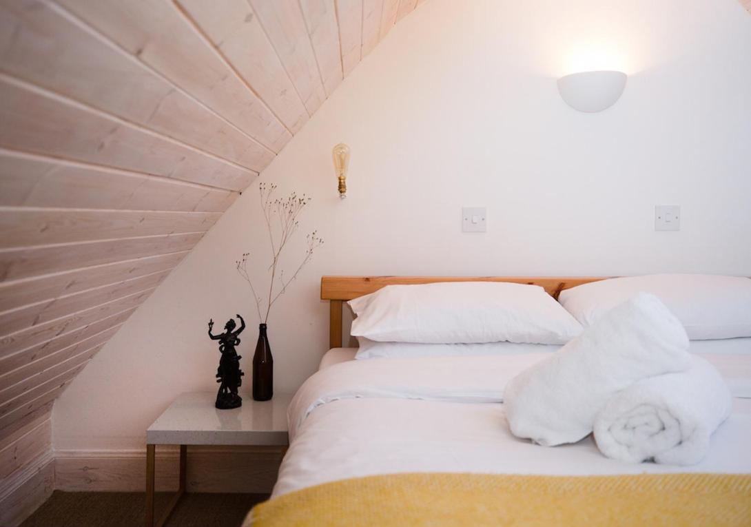 The Dell Of Abernethy - A Woodland Hideaway Apartment เนธีบริดจ์ ภายนอก รูปภาพ