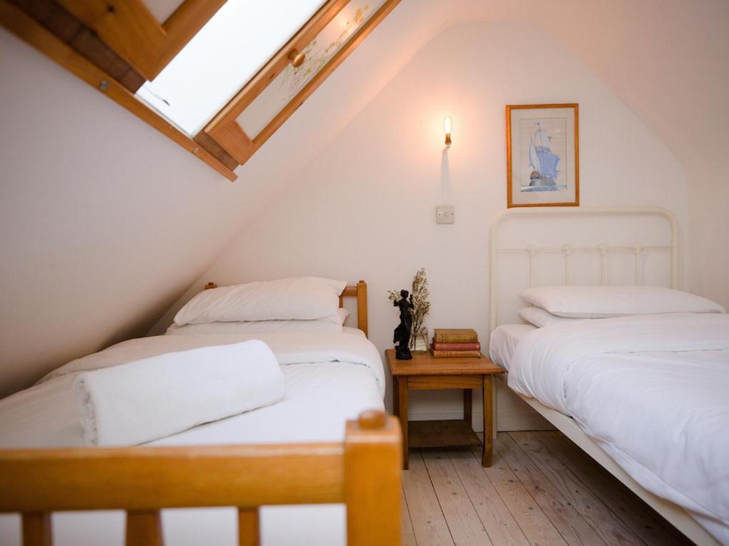 The Dell Of Abernethy - A Woodland Hideaway Apartment เนธีบริดจ์ ภายนอก รูปภาพ